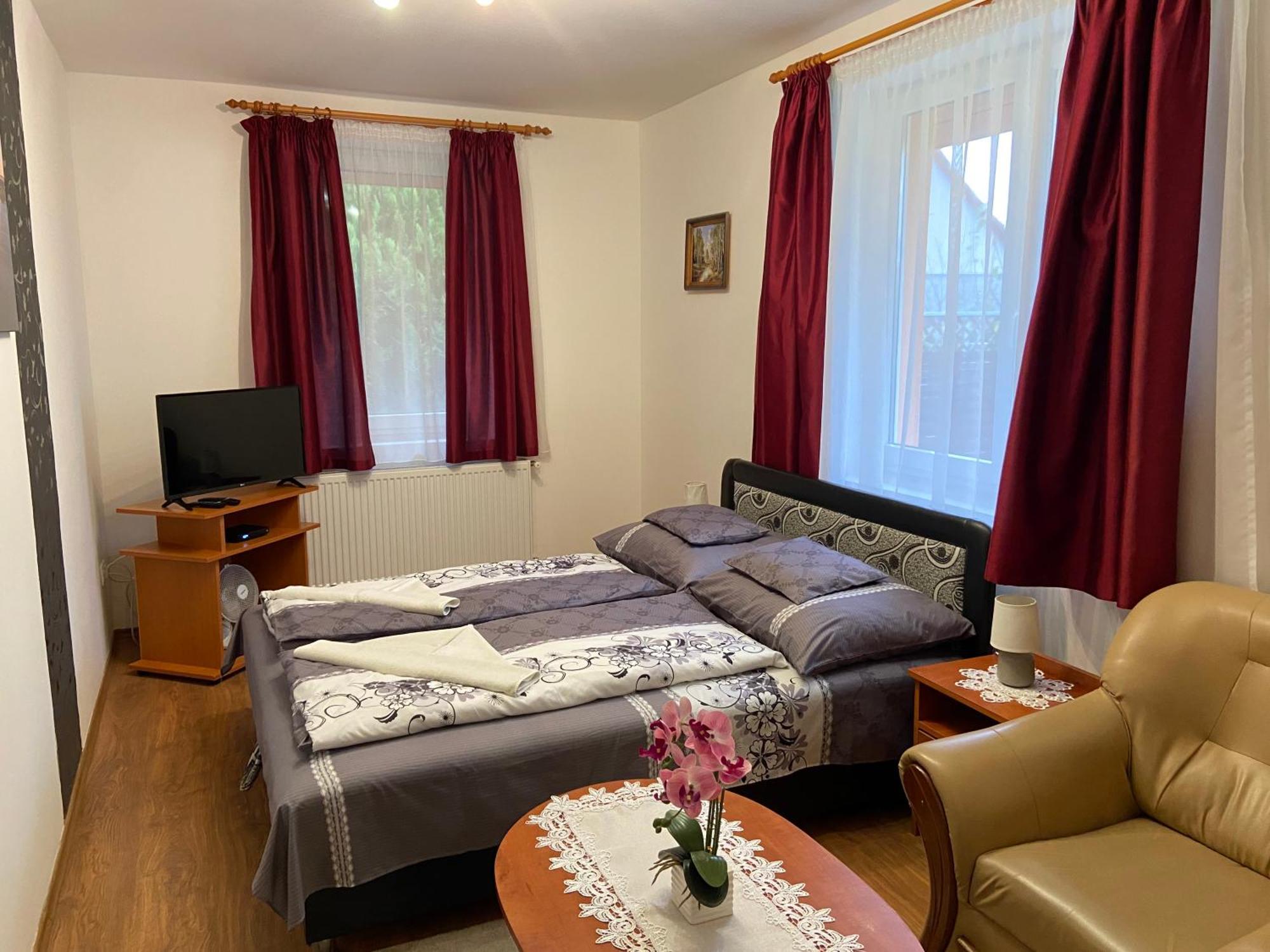 Vadrózsa Vendégház-Apartman Demjén Exterior foto